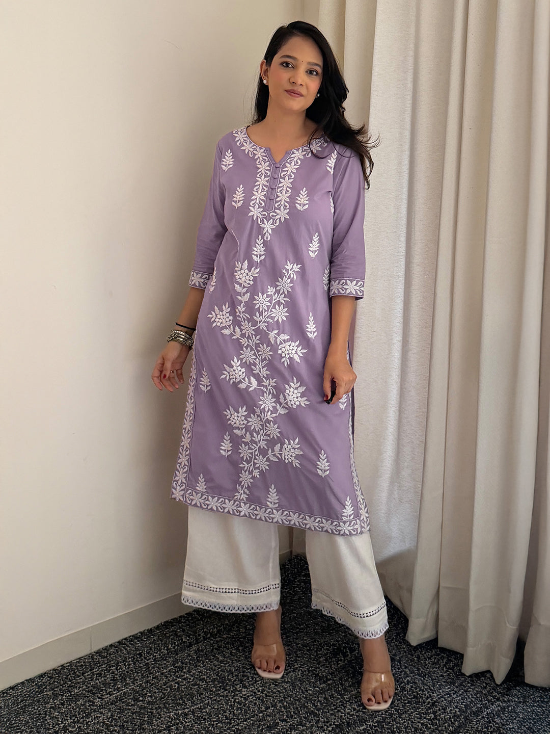 Janasya Women's Light Purple Pure Cotton Embroidered Straight Kurta