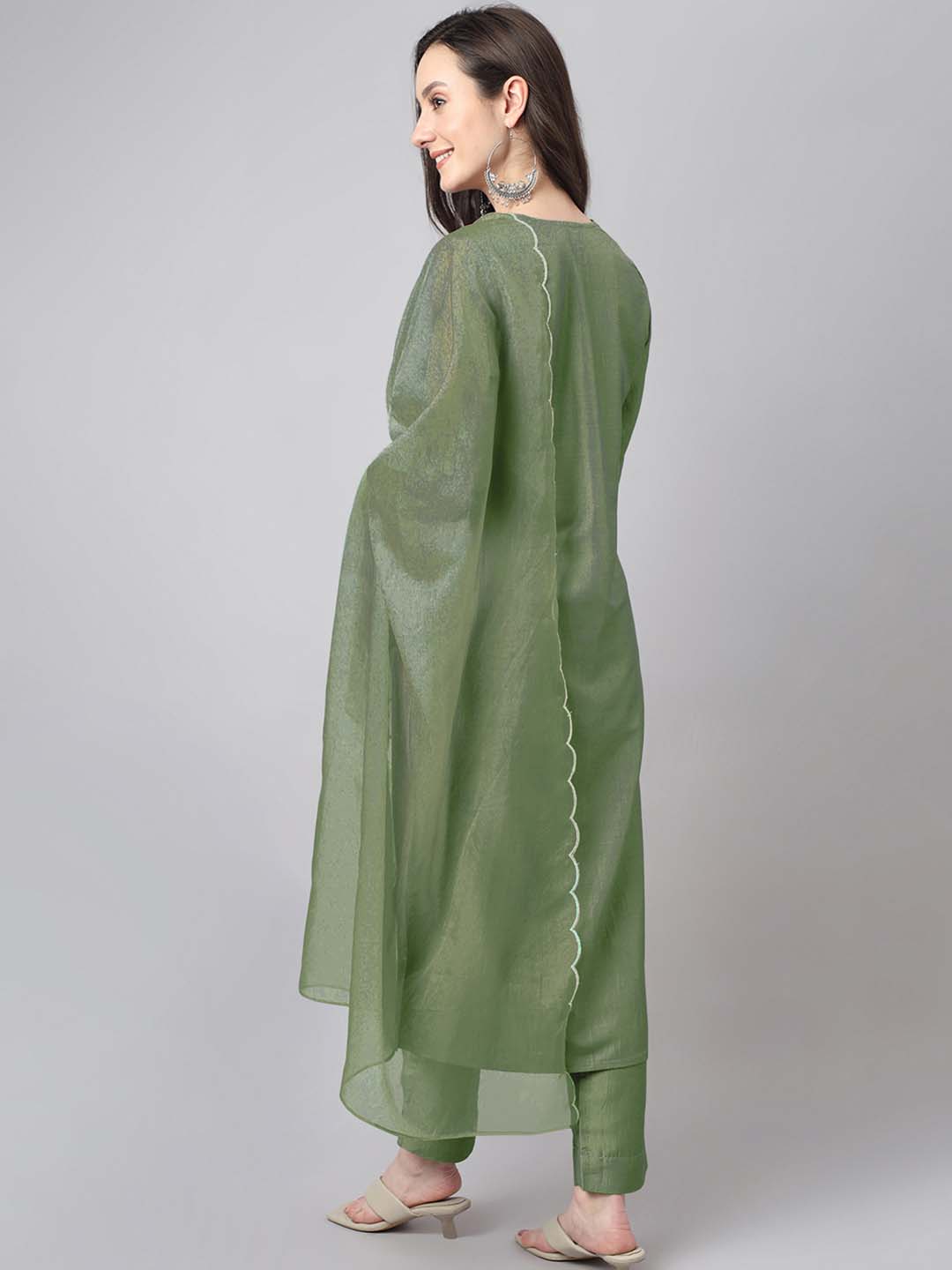 Green Silk Blend Embroidered Regular Kurta Set