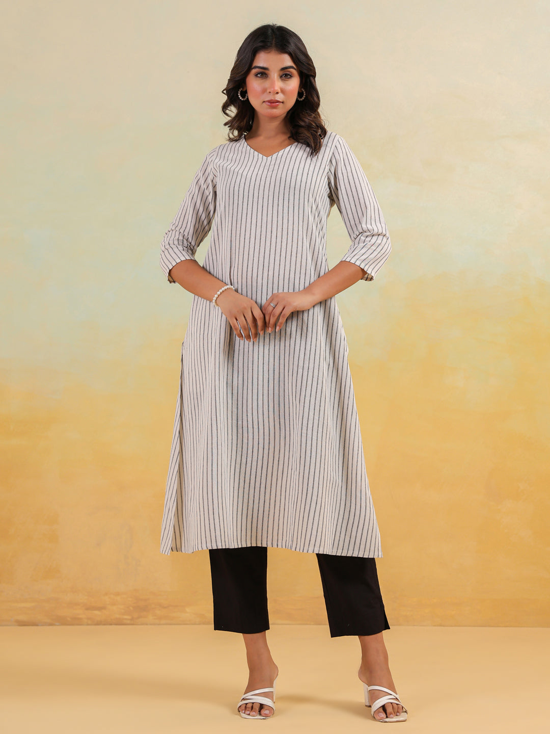 Janasya Women's White & Black Cotton Striped Straight Kurta
