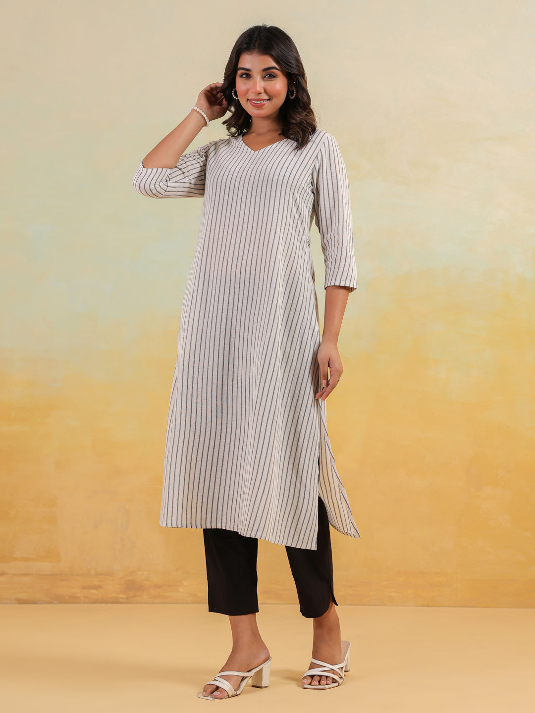Janasya Women's White & Black Cotton Striped Straight Kurta