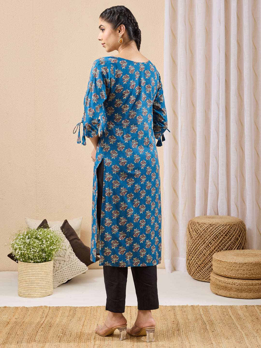 Janasya Women's Navy Blue Pure Cotton Floral Printed Straight Kurta