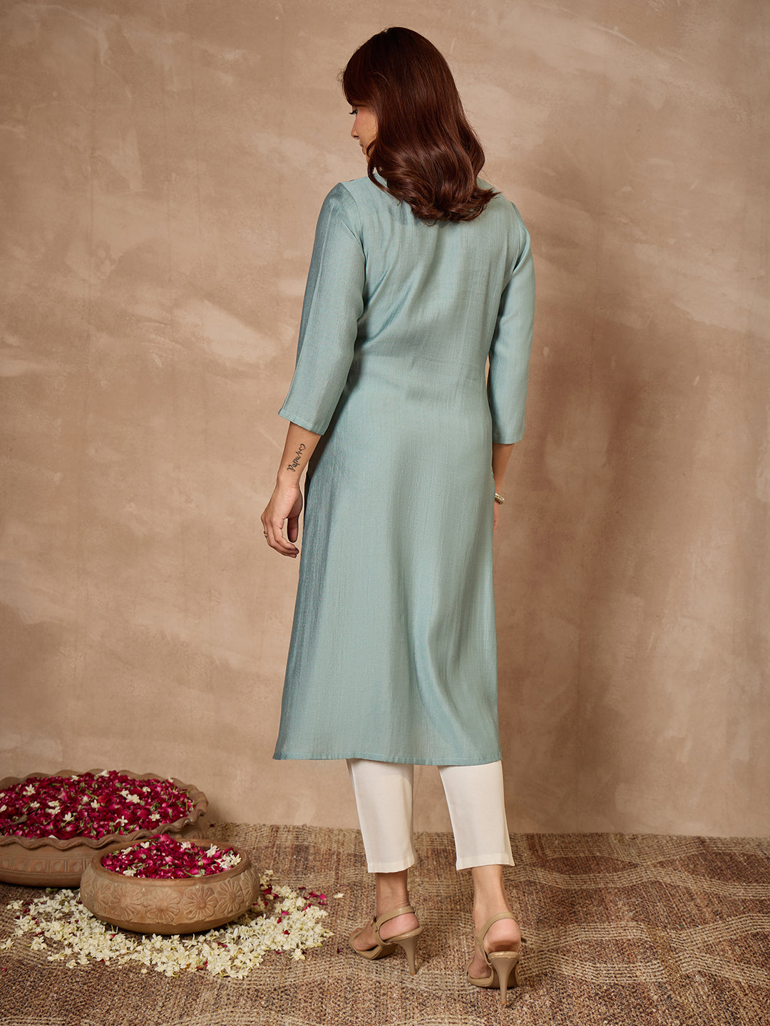 Janasya Women's Blue Silk Blend Embroidered Straight Kurta