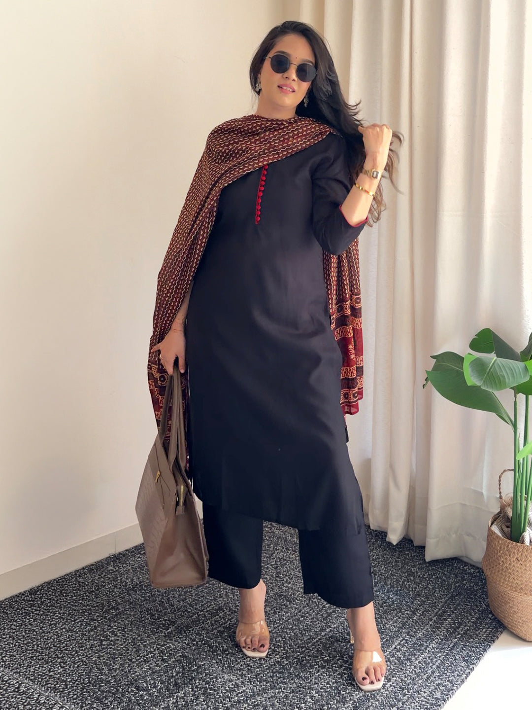 Janasya Women's Black Rayon Solid Straight Kurta Set With Printed Dupatta