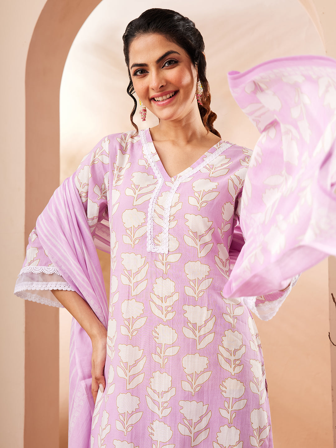 Janasya Women's Lavender Pure Cotton Floral Printed Straight Kurta Set