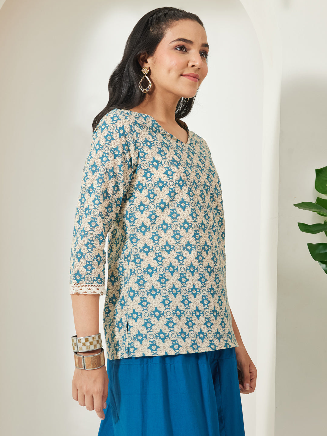 Janasya Women's Teal Blue & Beige Pure Cotton Geometric Foil Printed Straight Top
