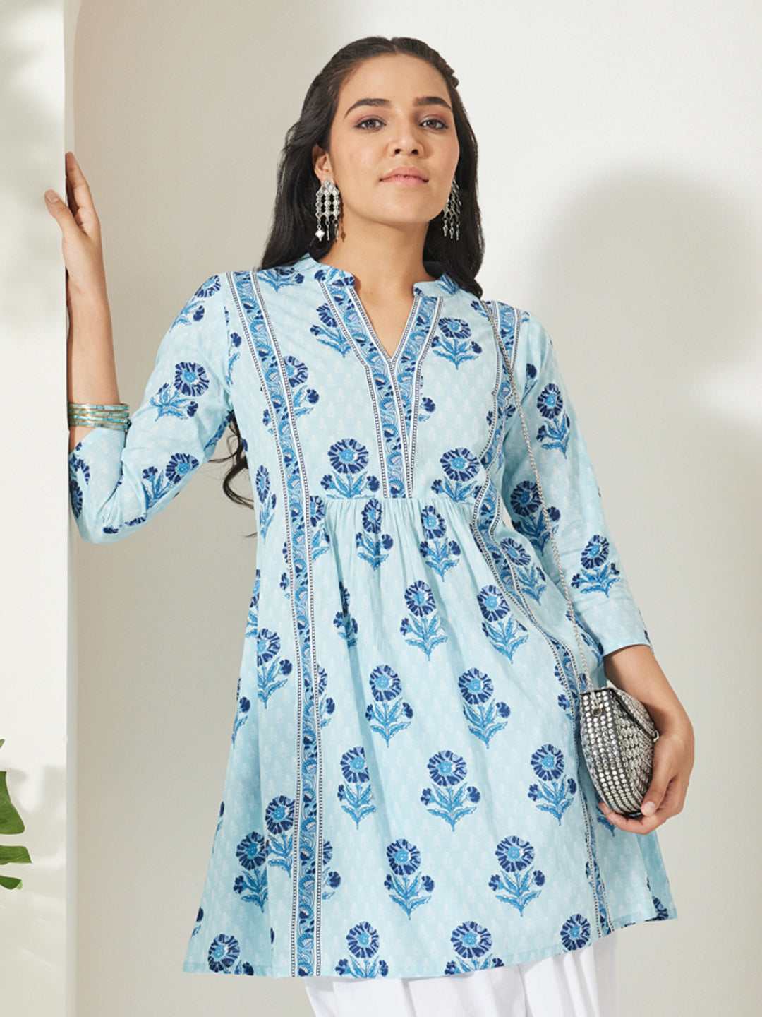 Janasya Women's Light Blue Pure Cotton Floral Printed A-Line Tunic