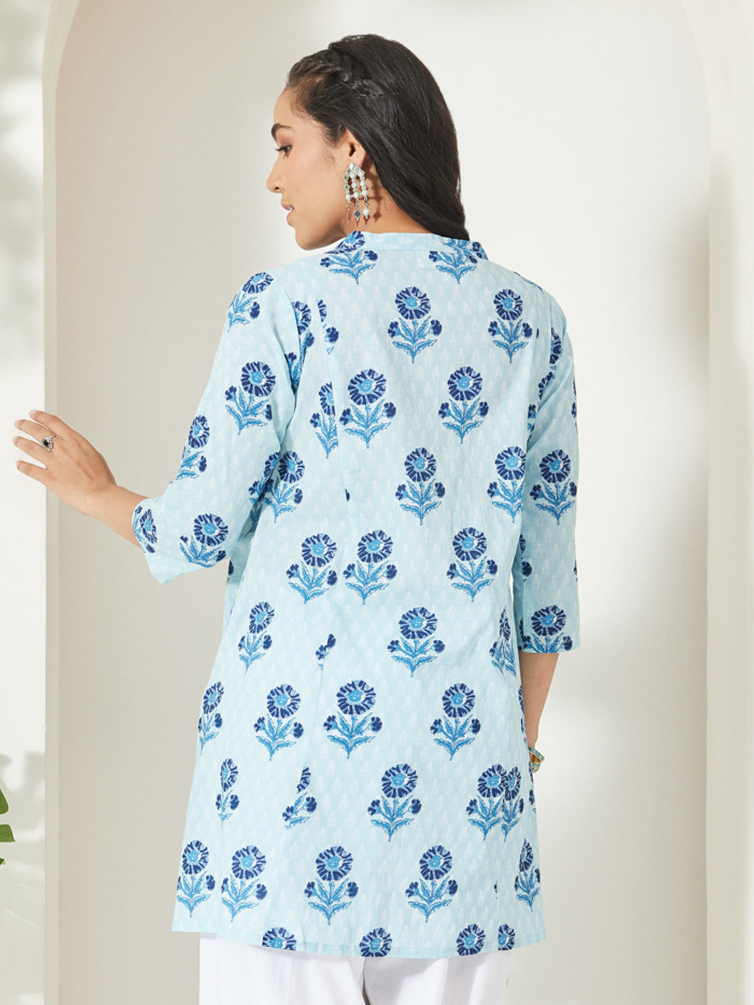 Janasya Women's Light Blue Pure Cotton Floral Printed A-Line Tunic