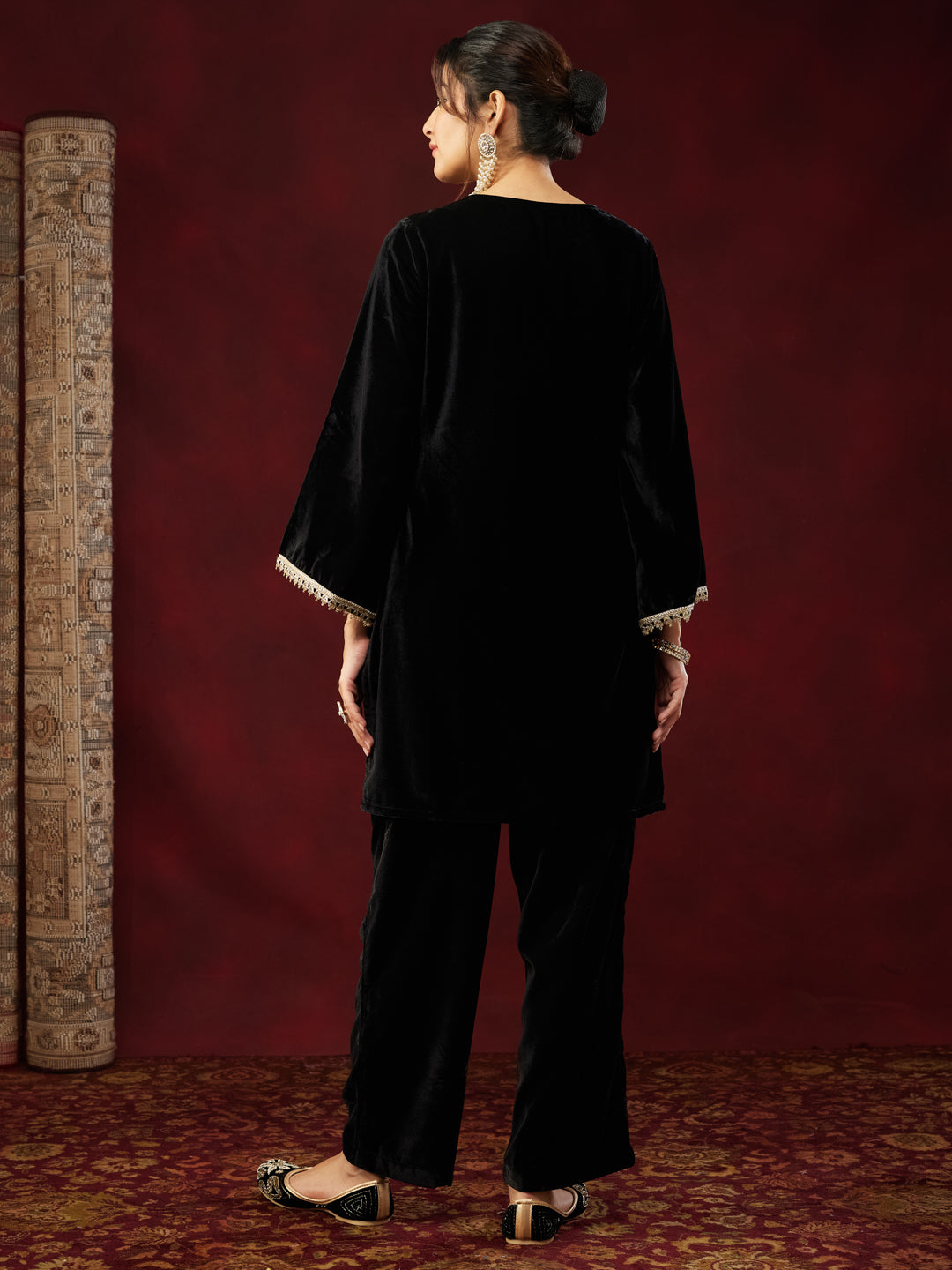 Janasya Women's Black Velvet Embroidered Straight Co-ord Set