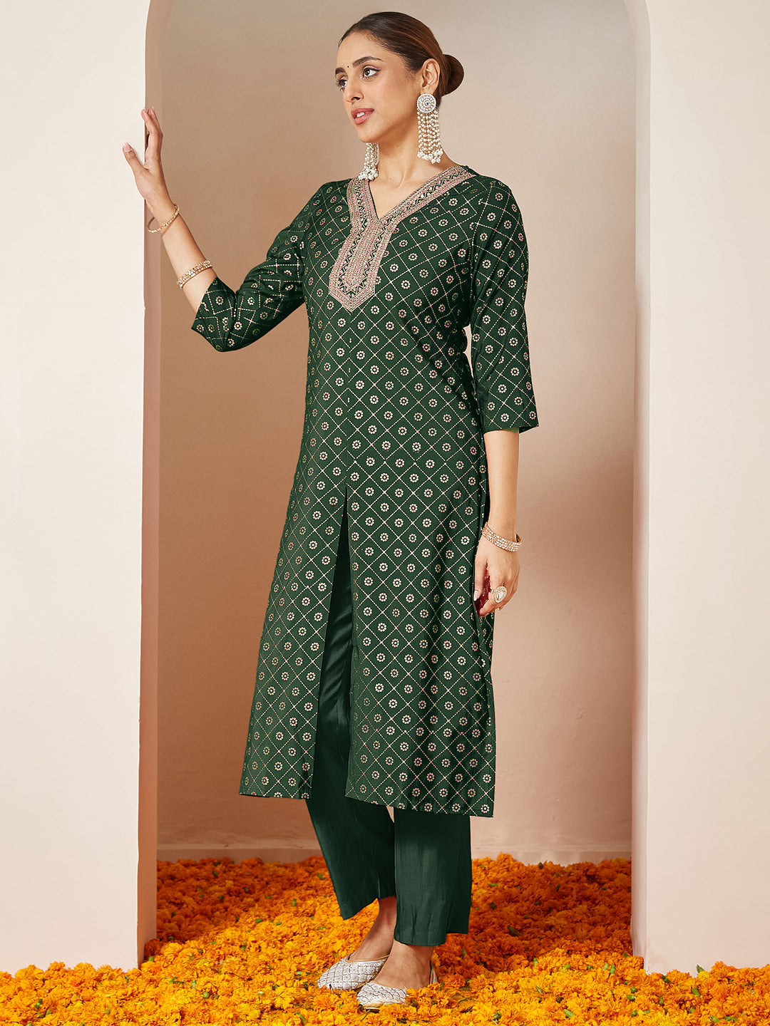 Janasya Women's Dark Green Silk Blend Yoke Embroidered Straight Front-slit Kurta Pant Set