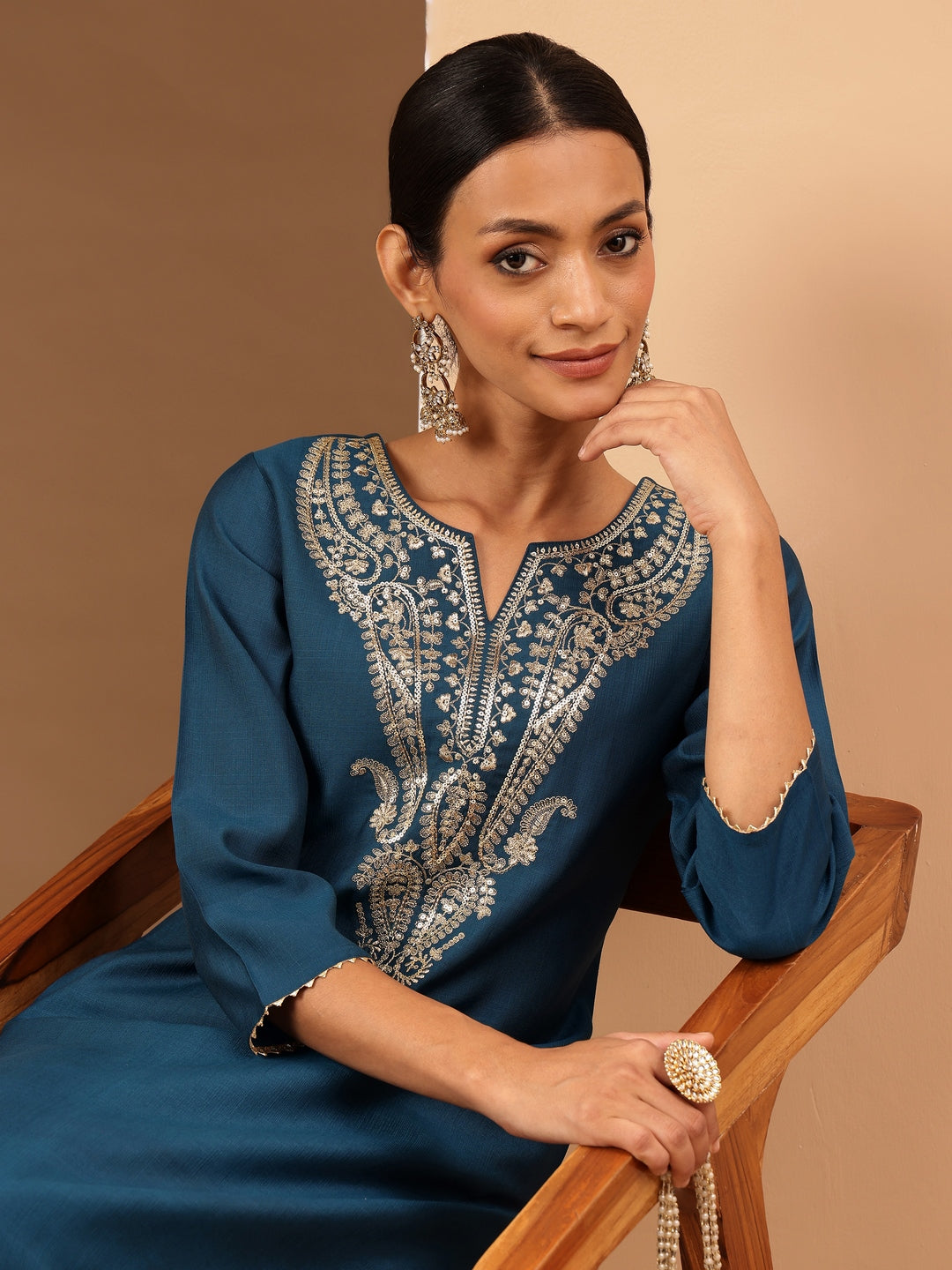 Janasya Women's Teal Blue Silk Blend Zari Yoke Embroidered Straight Kurta