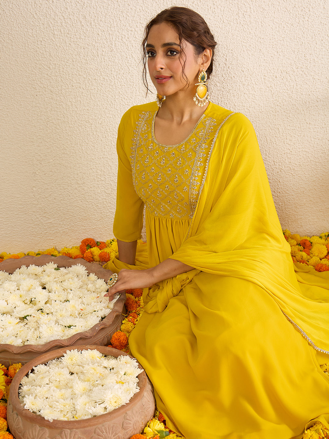 Janasya Women's Mustard Yellow Georgette Floral Zari Yoke Embroidered A-Line Kurta Set