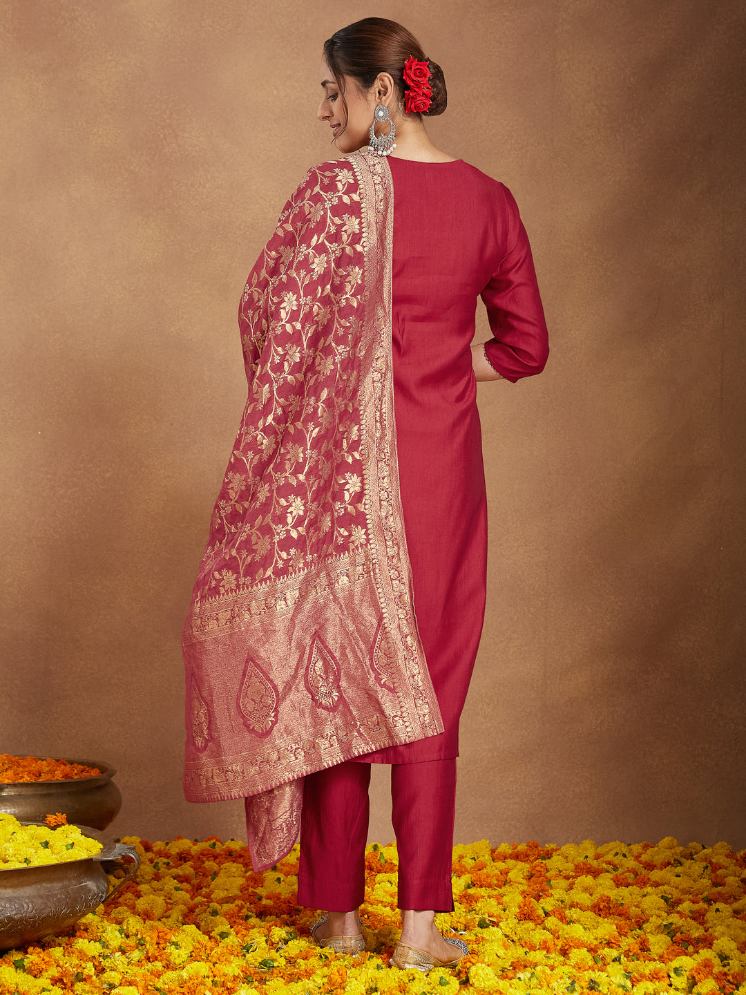 Janasya Women's Maroon Silk Blend Zari Embroidered Straight Kurta Set