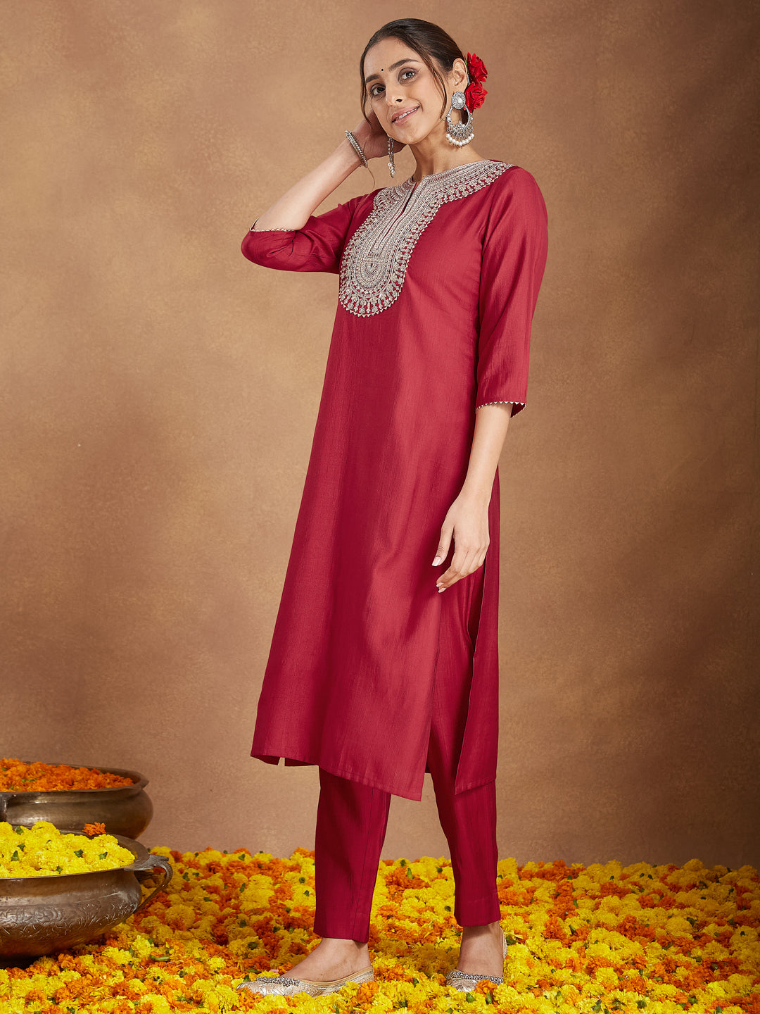 Janasya Women's Maroon Silk Blend Zari Embroidered Straight Kurta Set