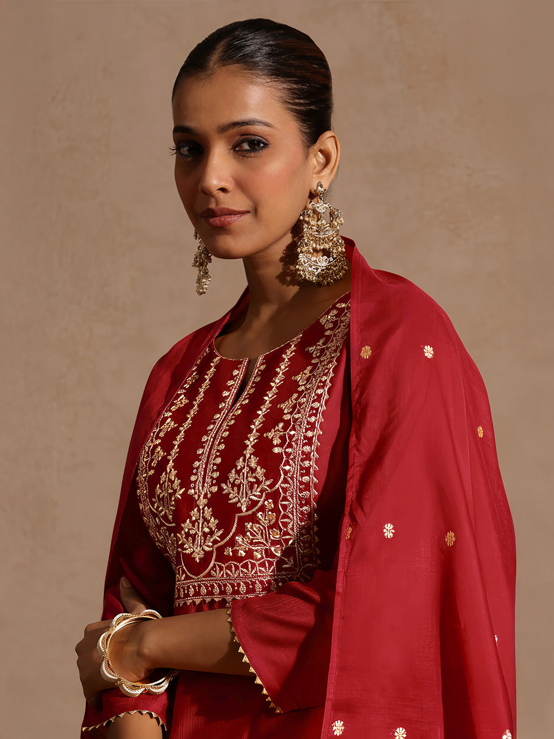 Janasya Women's Maroon Silk Blend Zari Yoke Embroidered Straight Kurta Set