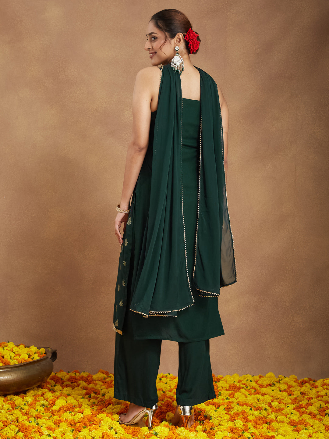Janasya Women's Dark Green Rayon Embellished Foil Printed Straight Kurta Set