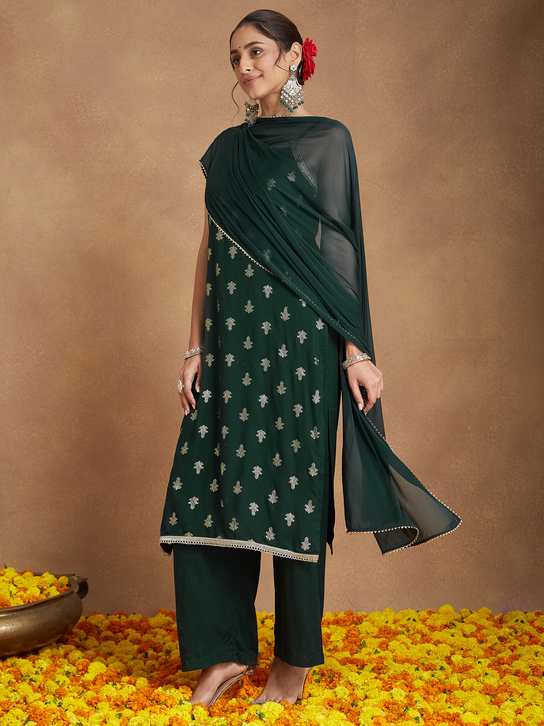 Janasya Women's Dark Green Rayon Embellished Foil Printed Straight Kurta Set