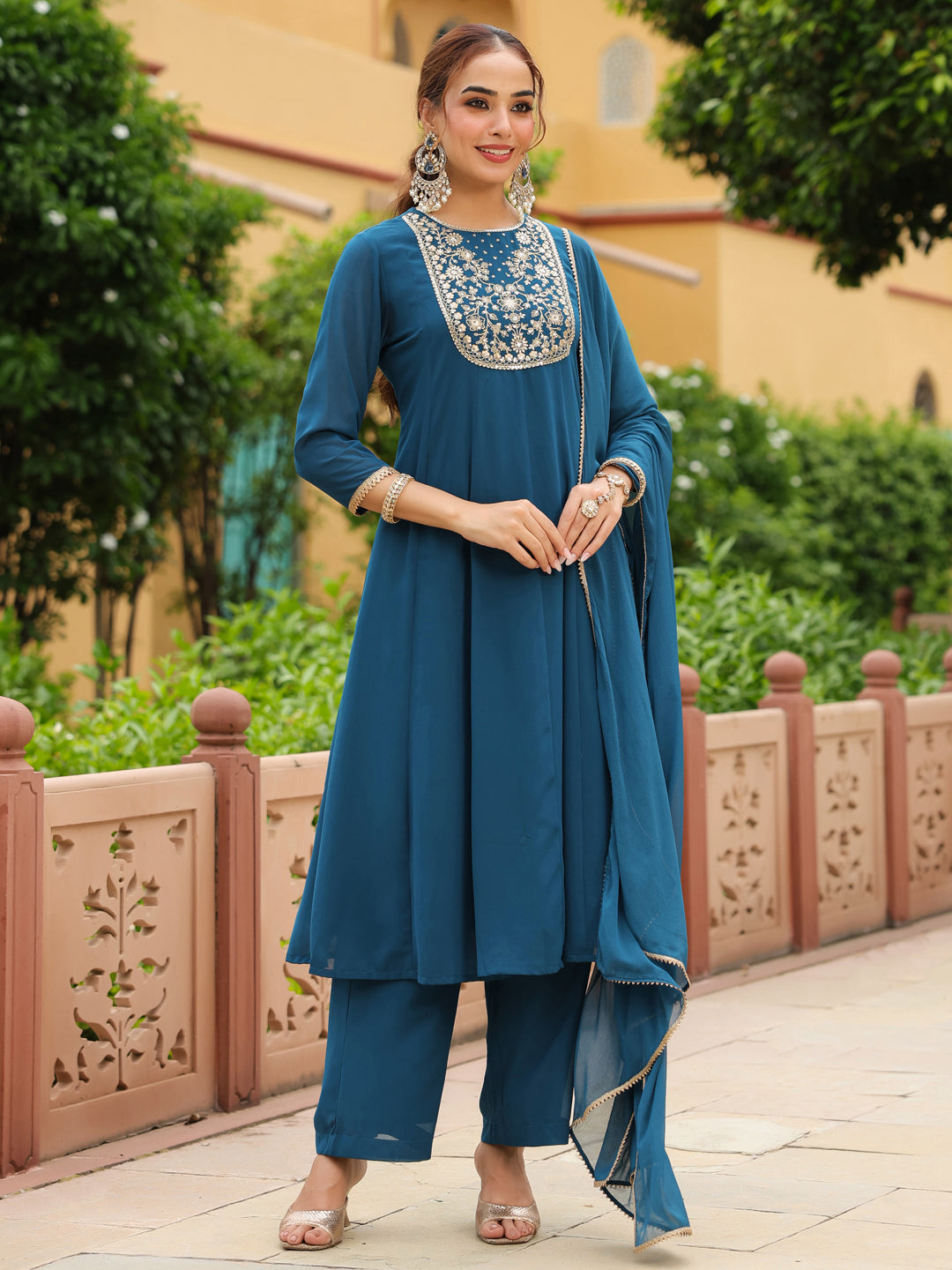 Janasya Women's Teal Georgette Zari Yoke Embroidered Anarkali Kurta Set With Dupatta