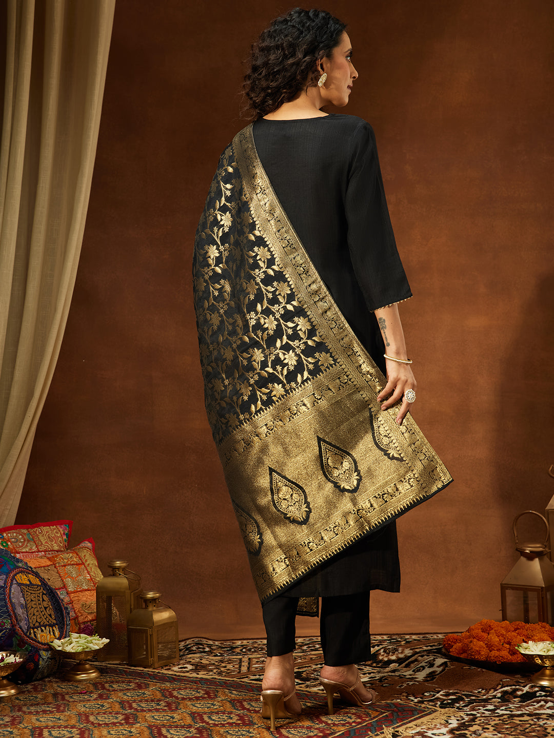 Janasya Women's Black Silk Blend Yoke Embroidered Straight Kurta Set