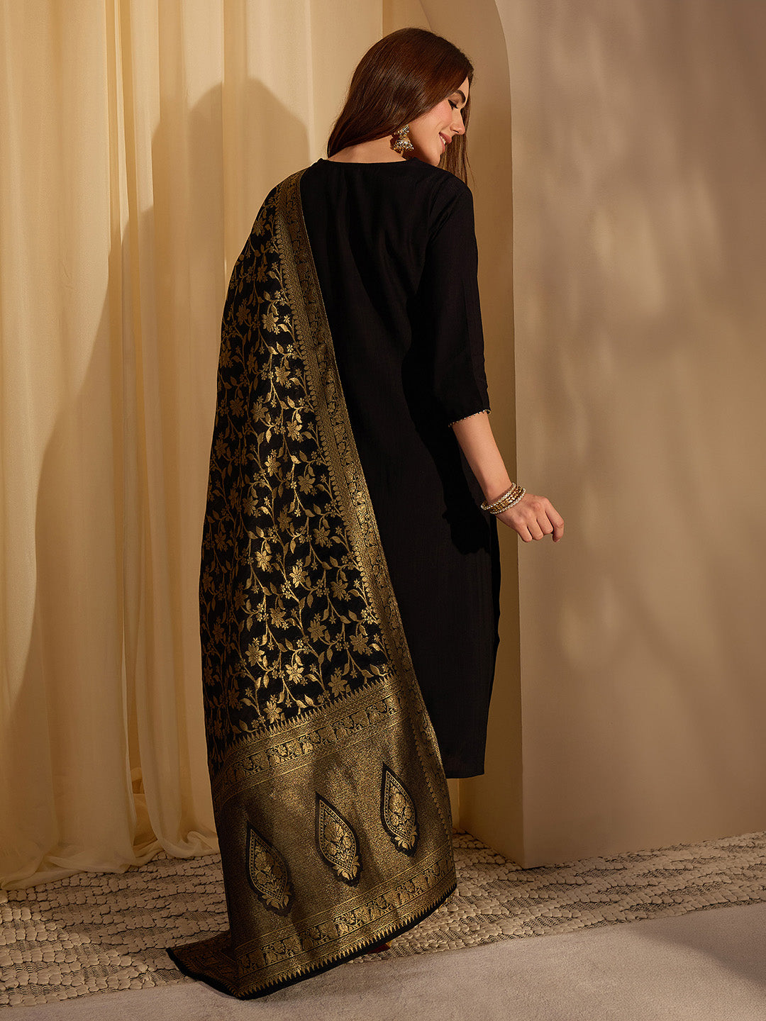 Janasya Women's Black Silk Blend Yoke Embroidered Straight Kurta Set with Jacquard Dupatta