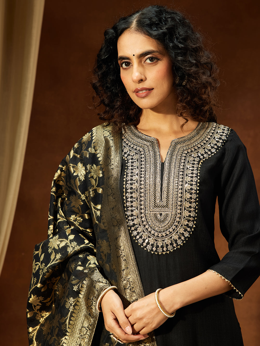 Janasya Women's Black Silk Blend Yoke Embroidered Straight Kurta Set