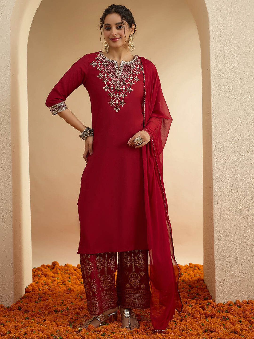 Janasya Women's Maroon Chanderi Silk Zari Embroidered Straight Kurta Set