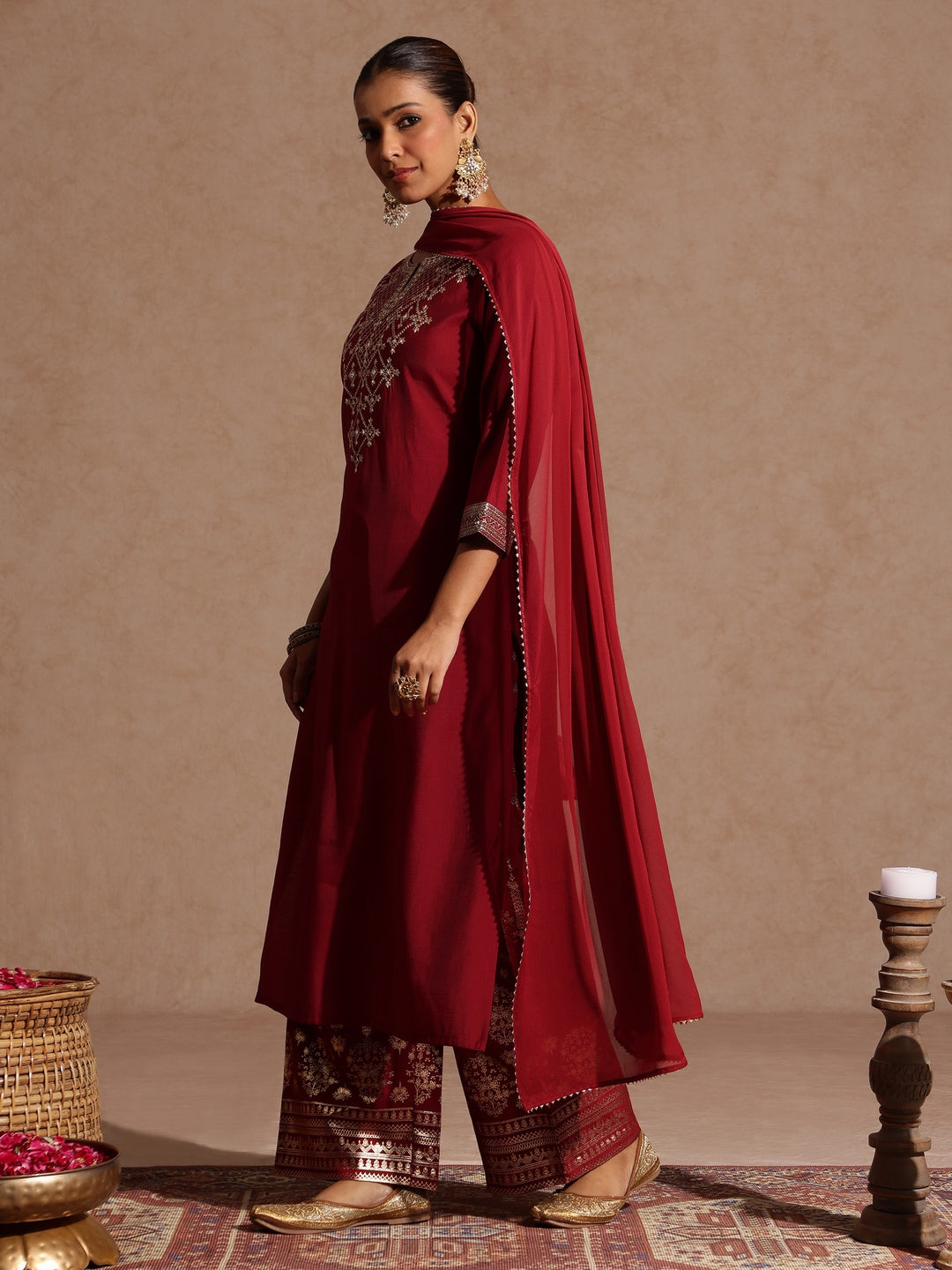 Janasya Women's Maroon Chanderi Silk Zari Embroidered Gold Printed Straight Kurta Set