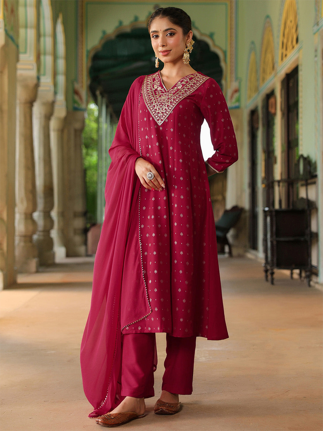 Janasya Women's Pink Silk Blend Zari Yoke Embroidered Gold Printed Anarkali Kurta Set