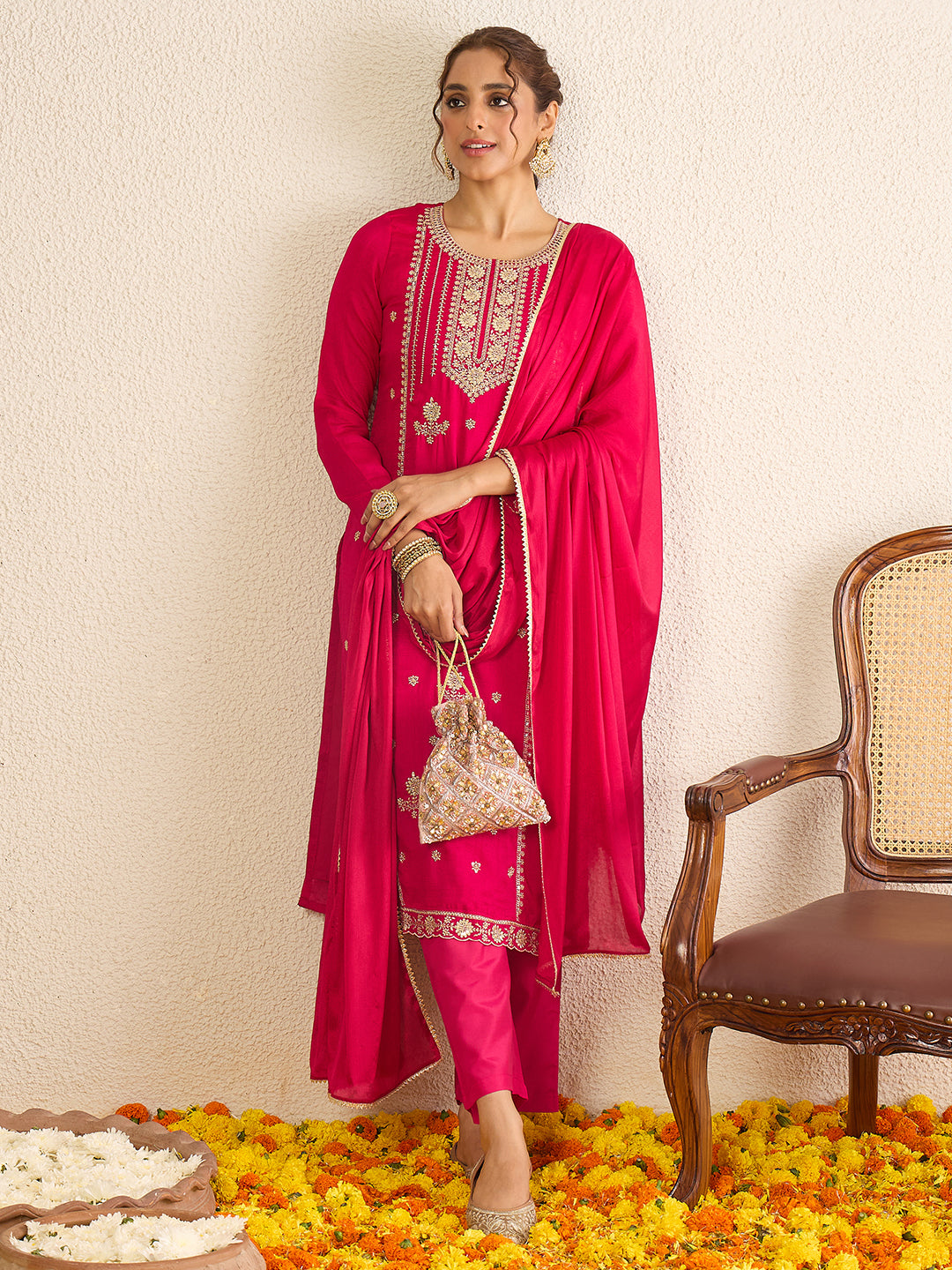 Janasya Women's Pink Silk Blend Floral Zari Embroidered Straight Kurta Set