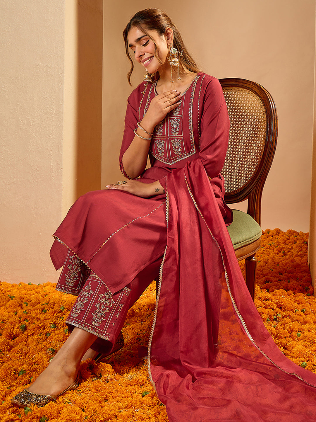 Janasya Women's Maroon Chanderi Silk Zari Embroidered Straight Kurta Set