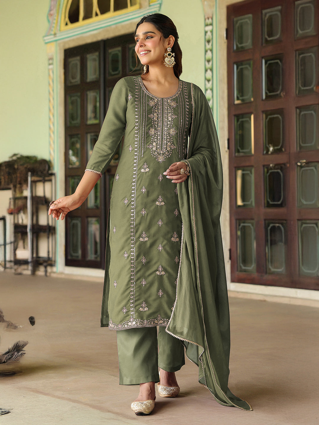 Janasya Women's Sage Green Silk Blend Zari Embroidered Straight Kurta Set