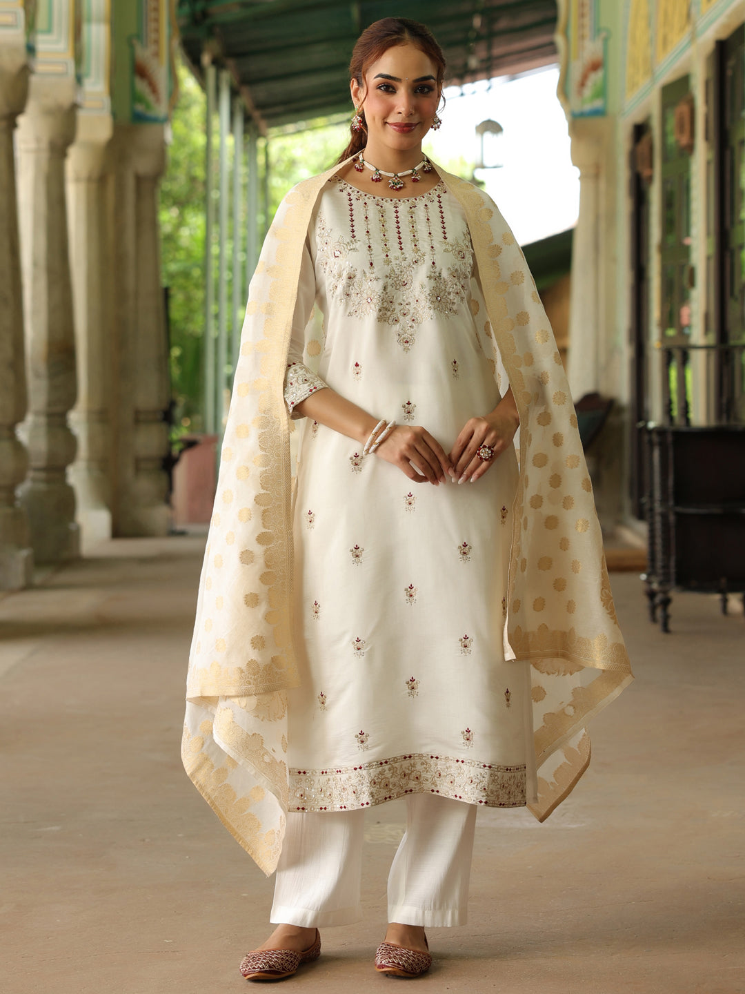 Janasya Women's Off White Chanderi Silk Embroidered Straight Kurta Set