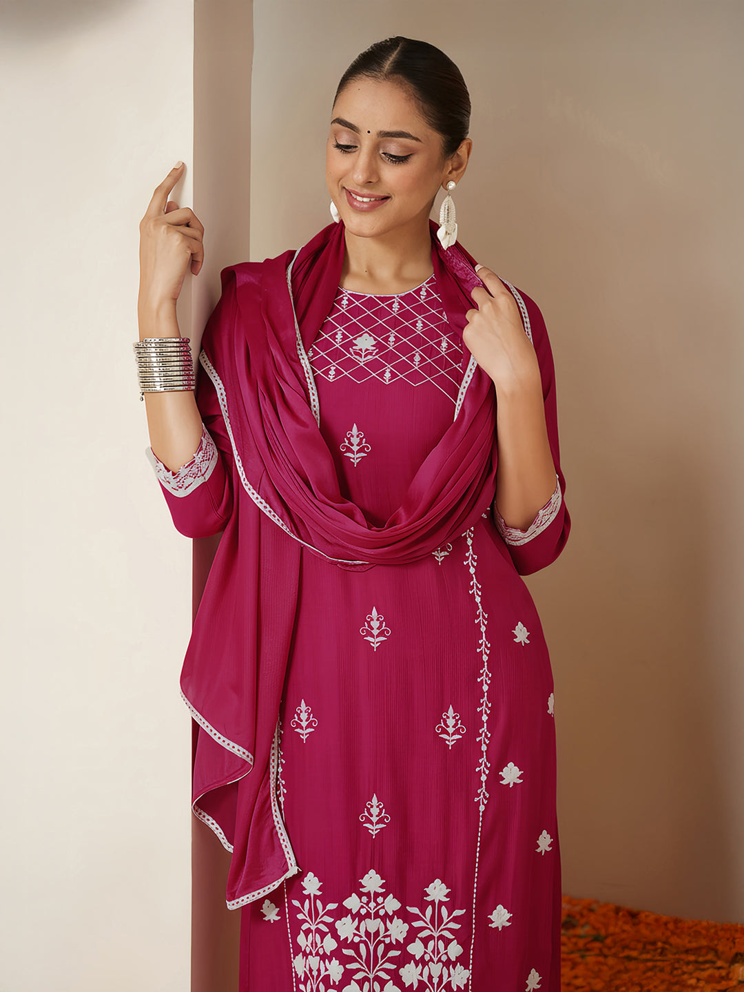 Janasya Women's Pink Silk Blend Embroidered Straight Kurta Set