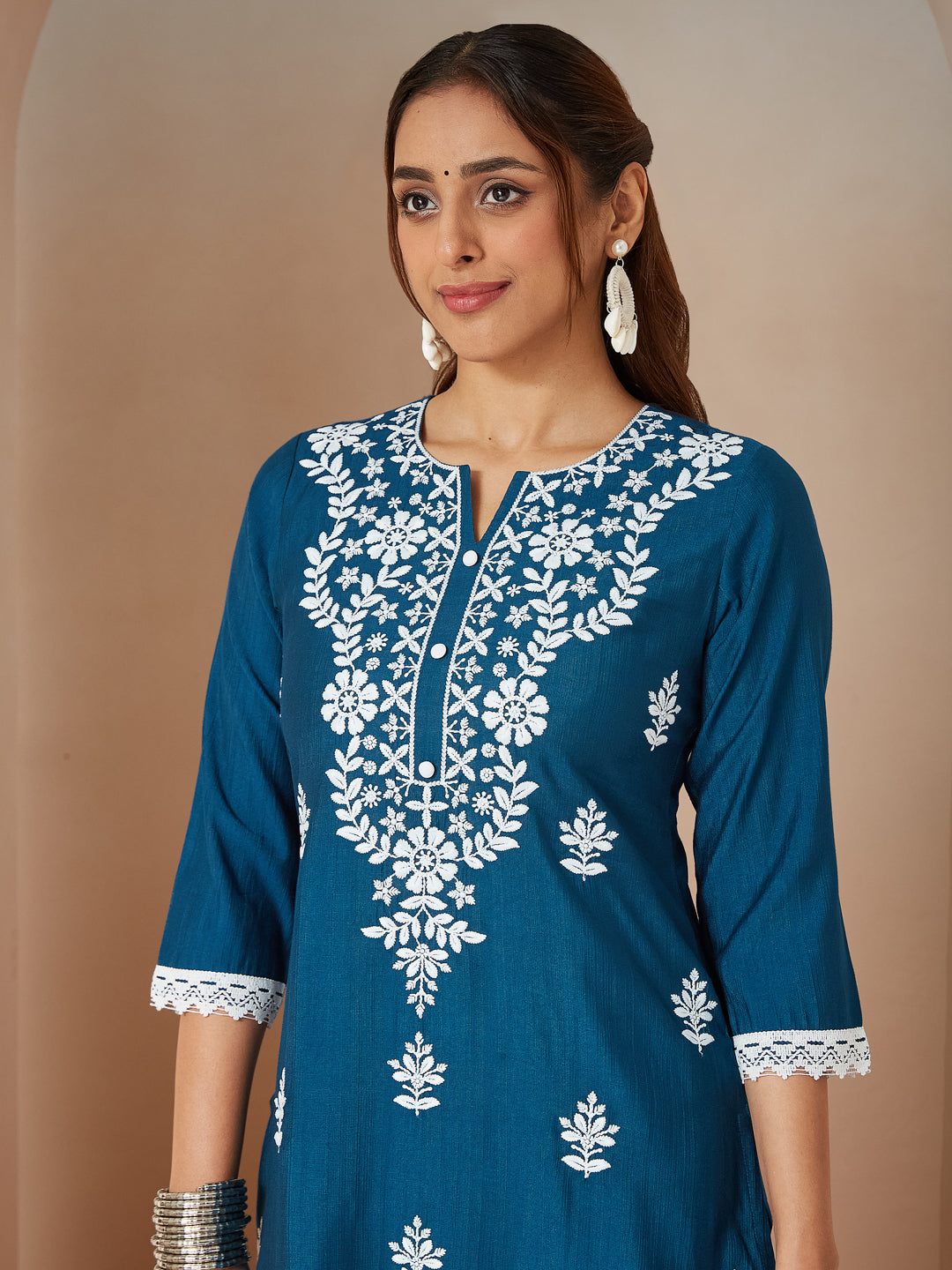Janasya Women's Teal Blue Silk Blend Embroidered Straight Kurta Set