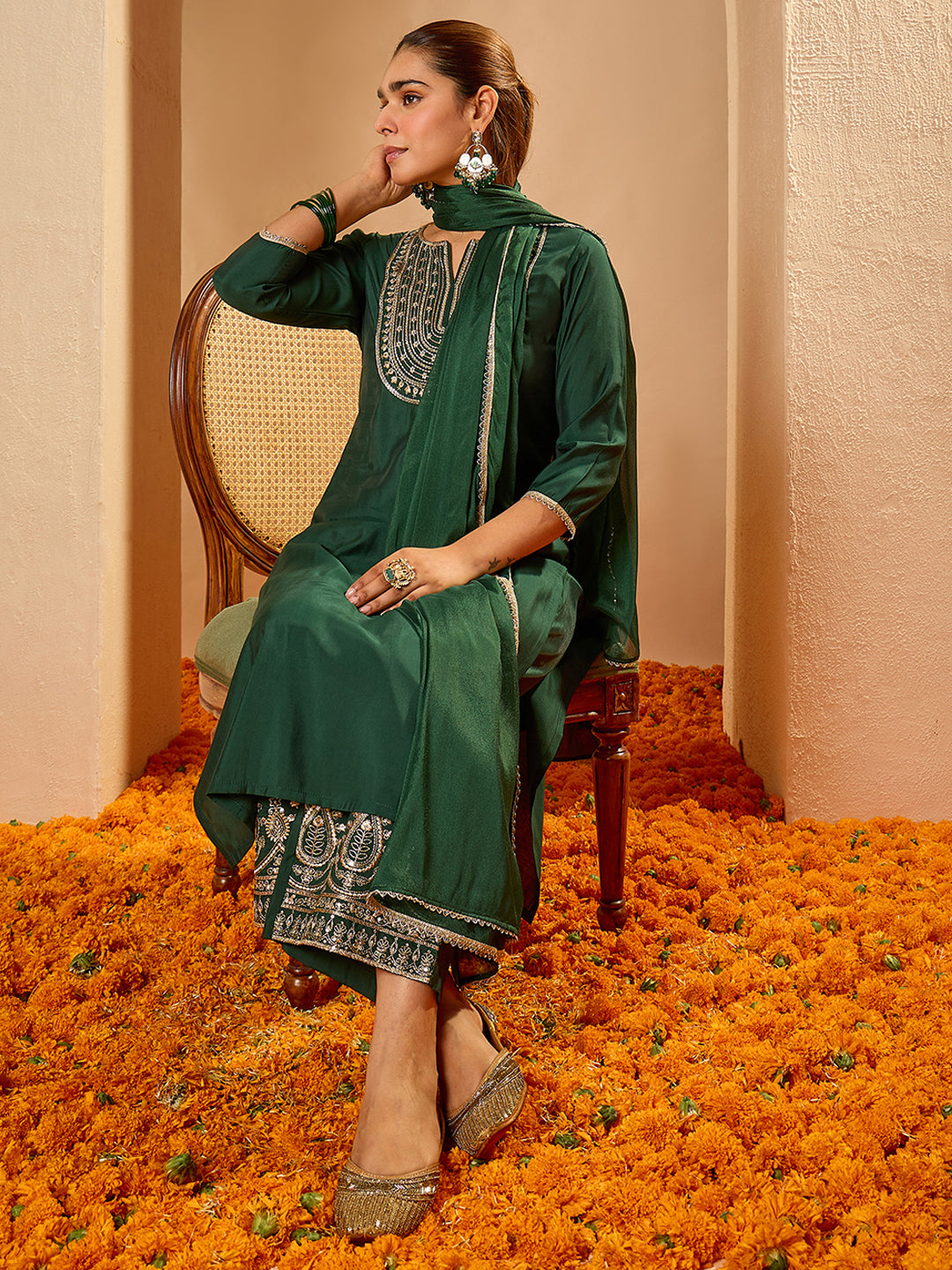 Janasya Women's Dark Green Chanderi Silk Floral Zari Yoke Embroidered Straight Kurta Set
