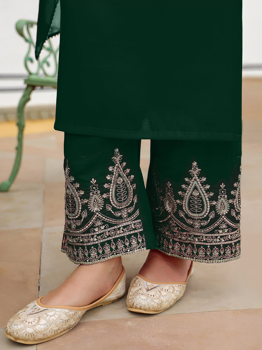 Janasya Women's Dark Green Chanderi Silk Zari Embroidered Straight Kurta Set