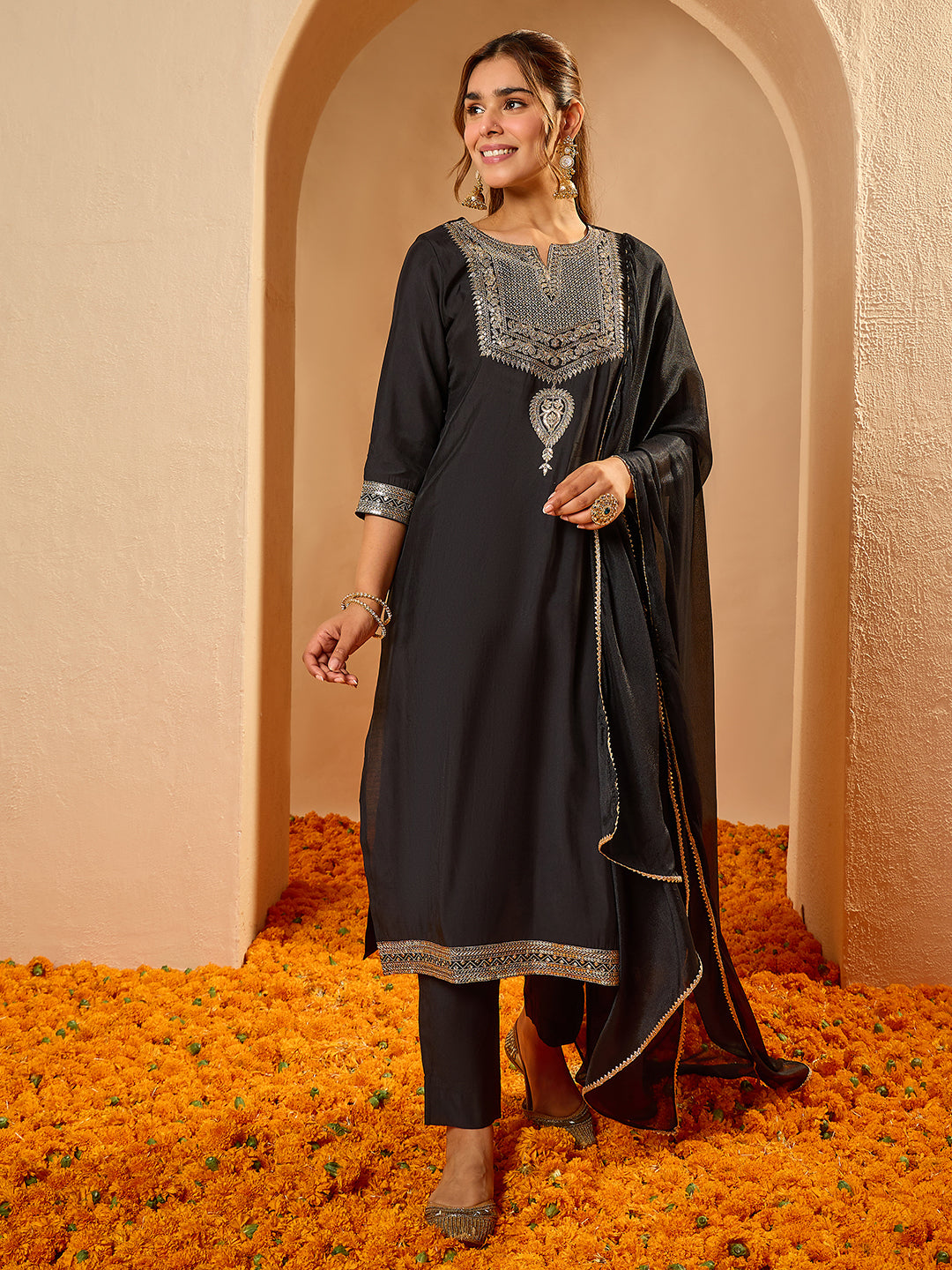 Janasya Women's Black Chanderi Silk Zari Embroidered Straight Kurta Set