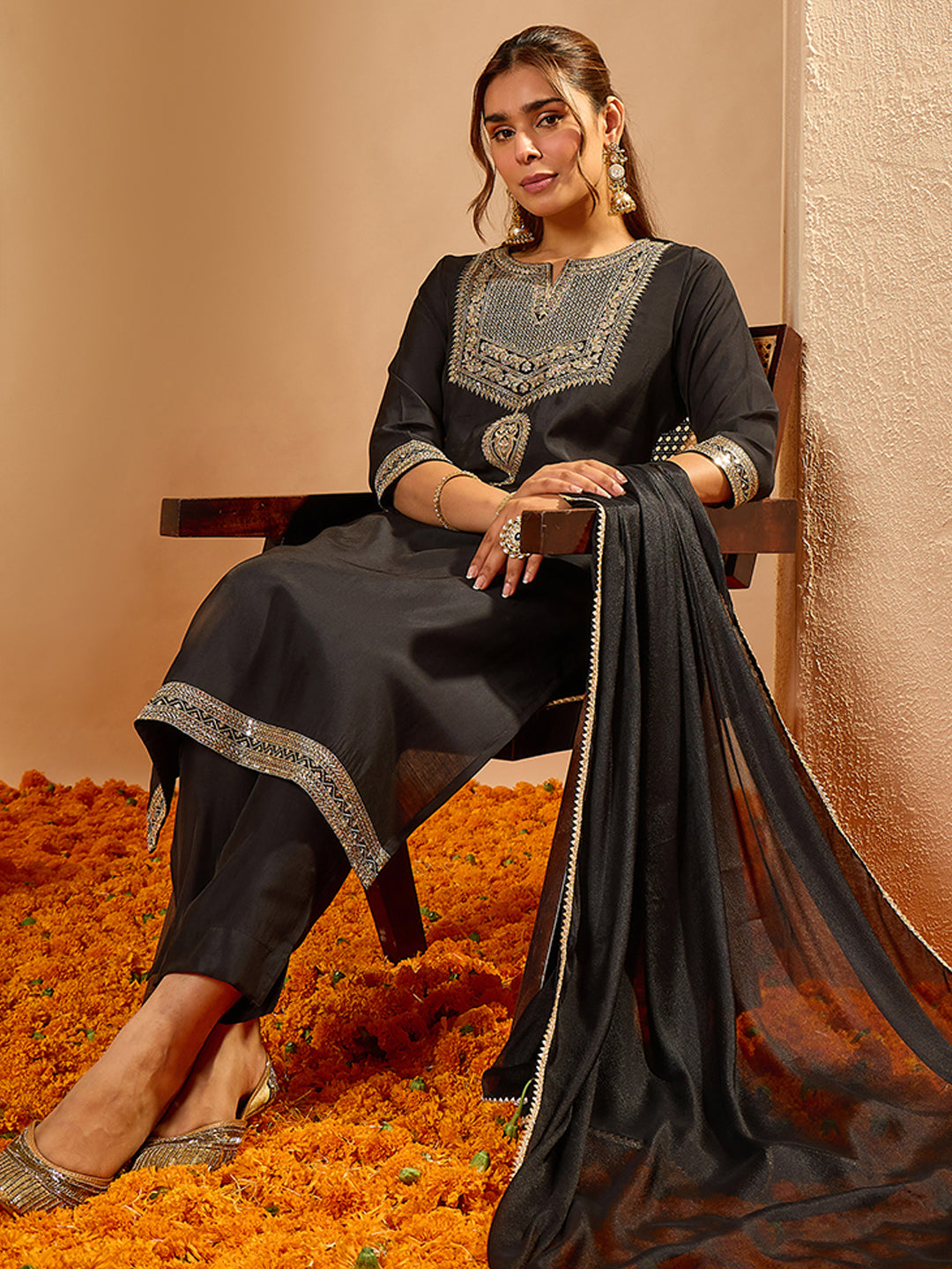 Janasya Women's Black Chanderi Silk Zari Embroidered Straight Kurta Set