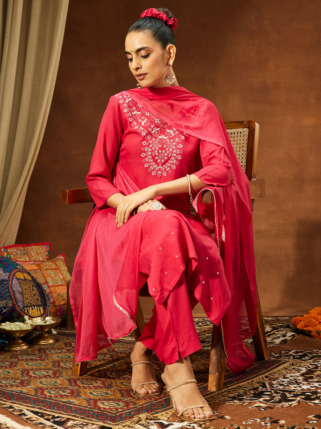 Janasya Women's Pink Rayon Embroidered Straight Kurta Set
