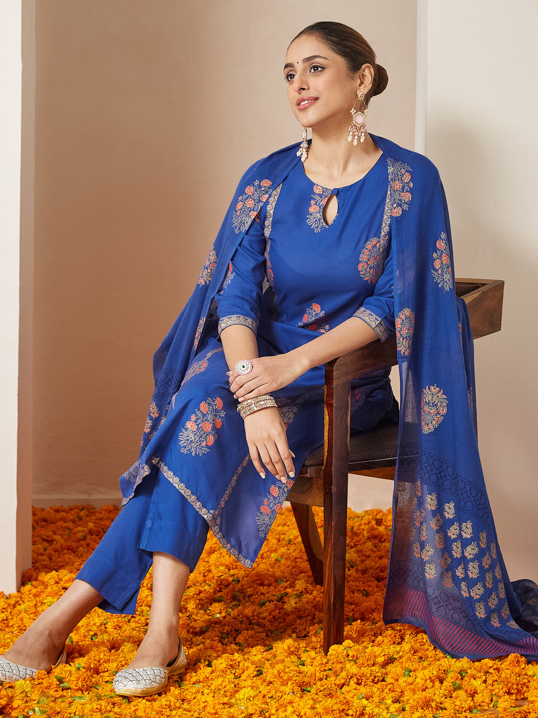 Janasya Women's Royal Blue Rayon Gold Floral Printed Straight Kurta Set