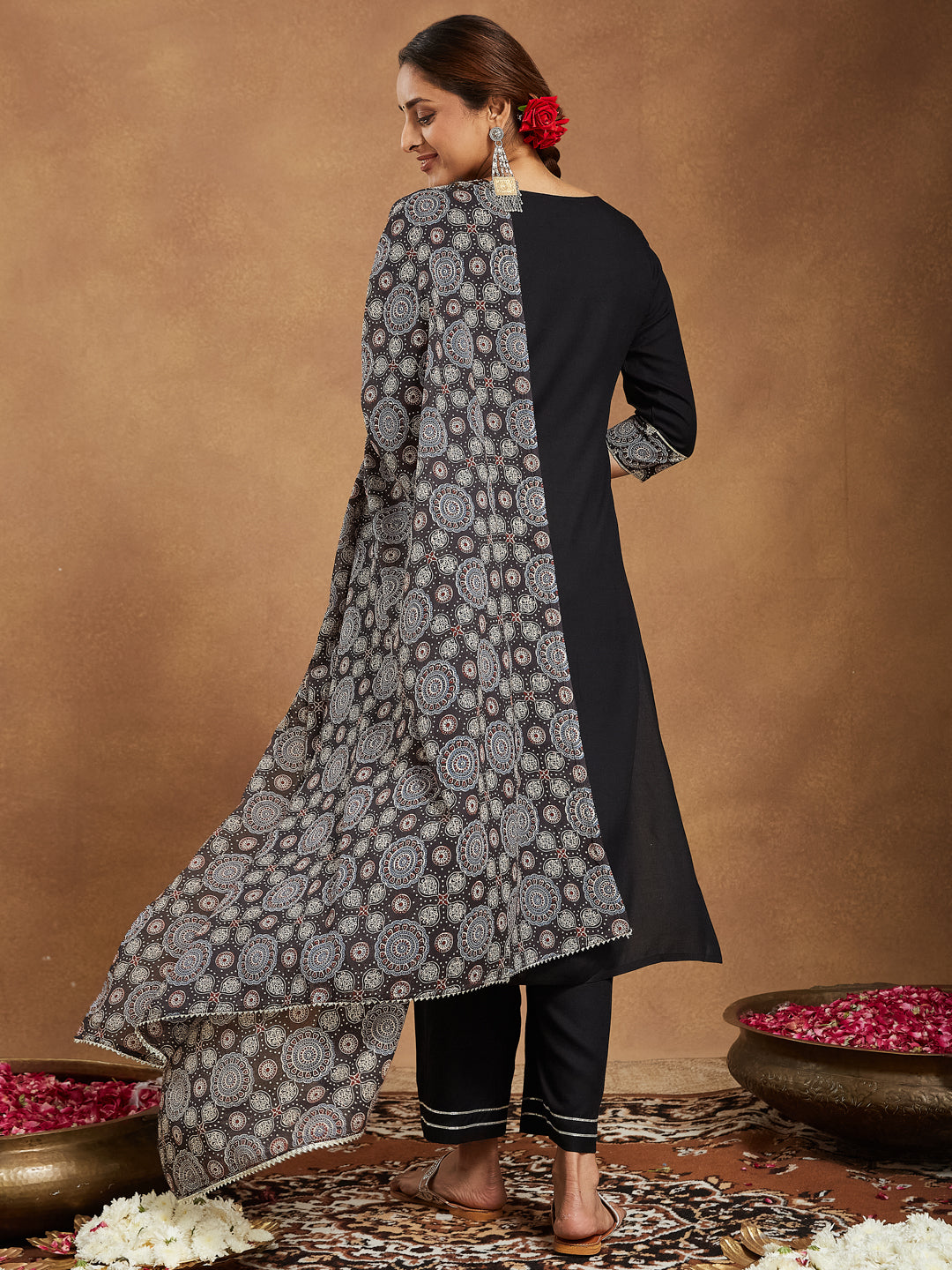Janasya Women's Black Rayon Ajrakh Printed Straight Kurta Set