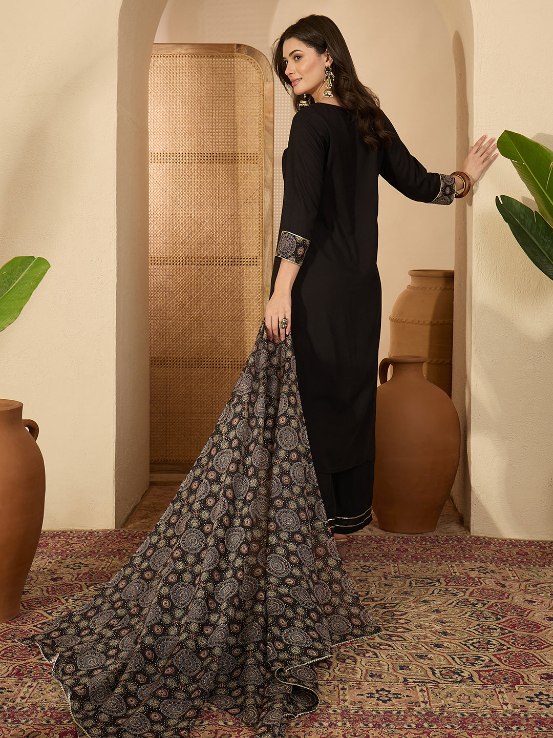 Janasya Women's Black Rayon Ajrakh Printed Straight Kurta Set