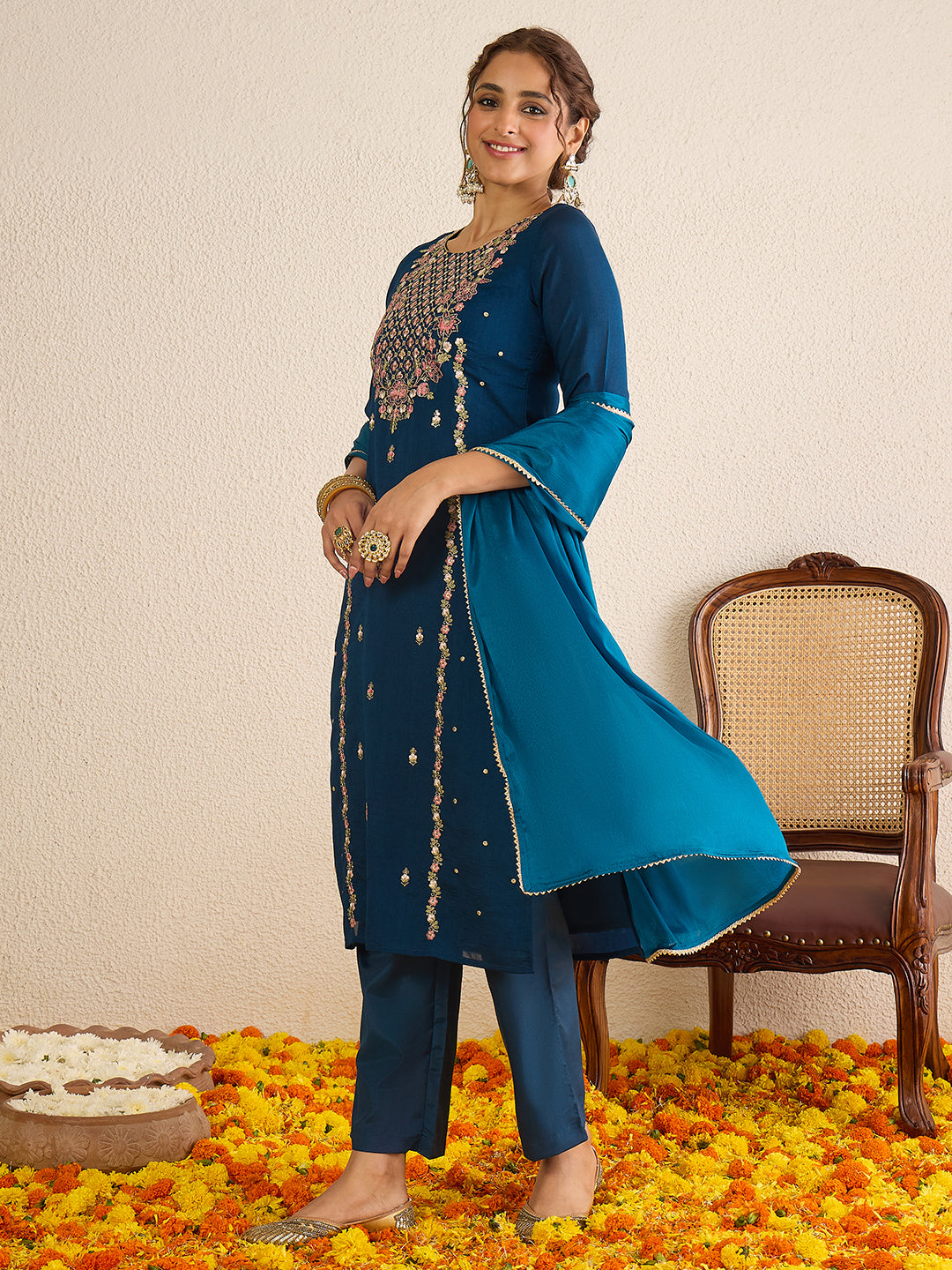Janasya Women's Teal Blue Silk Blend Floral Zari Embroidered Straight Kurta Set