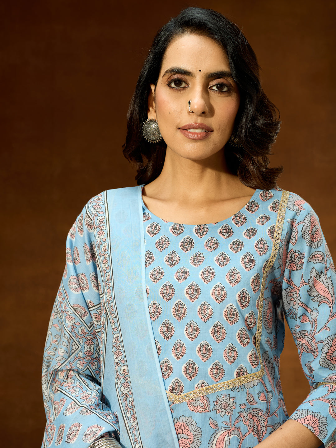 Janasya Women's Light Blue Pure Cotton Floral Printed Straight Kurta Set