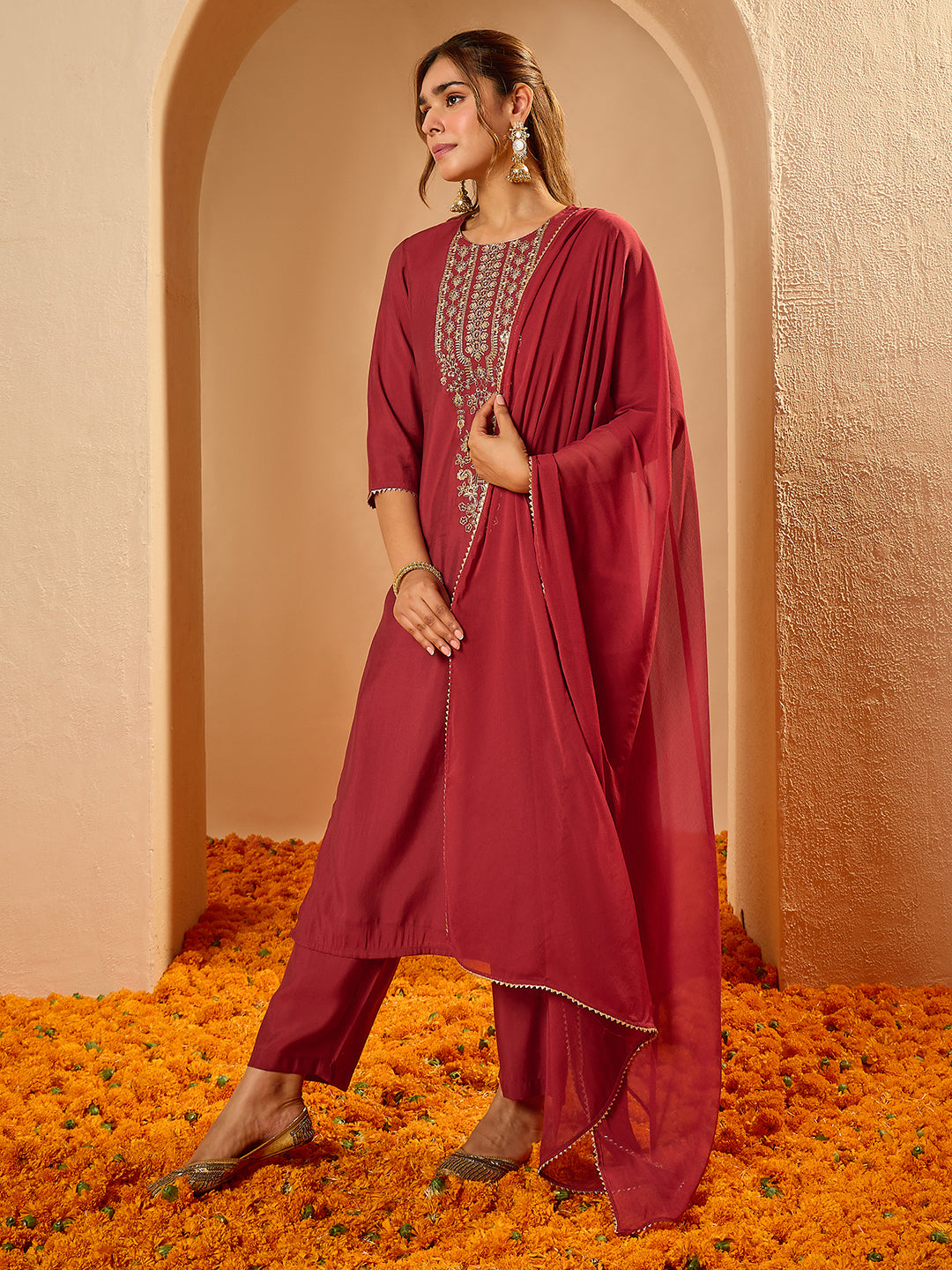 Janasya Women's Maroon Chanderi Silk Floral Zari Yoke Embroidered Straight Kurta Set