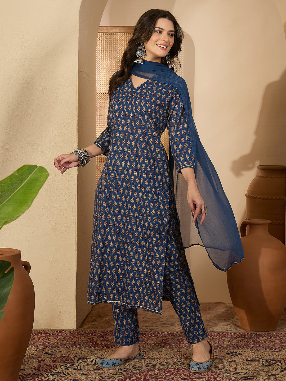 Janasya Women's Blue Pure Cotton Ethnic Motifs Printed Straight Kurta Set