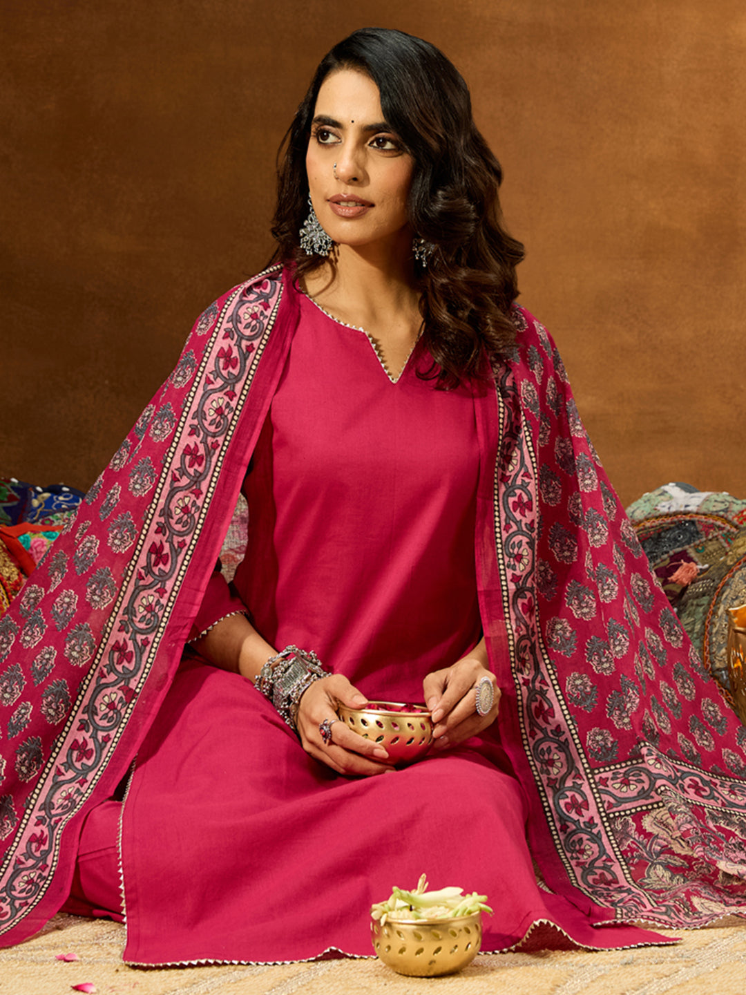Janasya Women's Magenta Pure Cotton Self Design Straight Kurta Set With Printed Dupatta