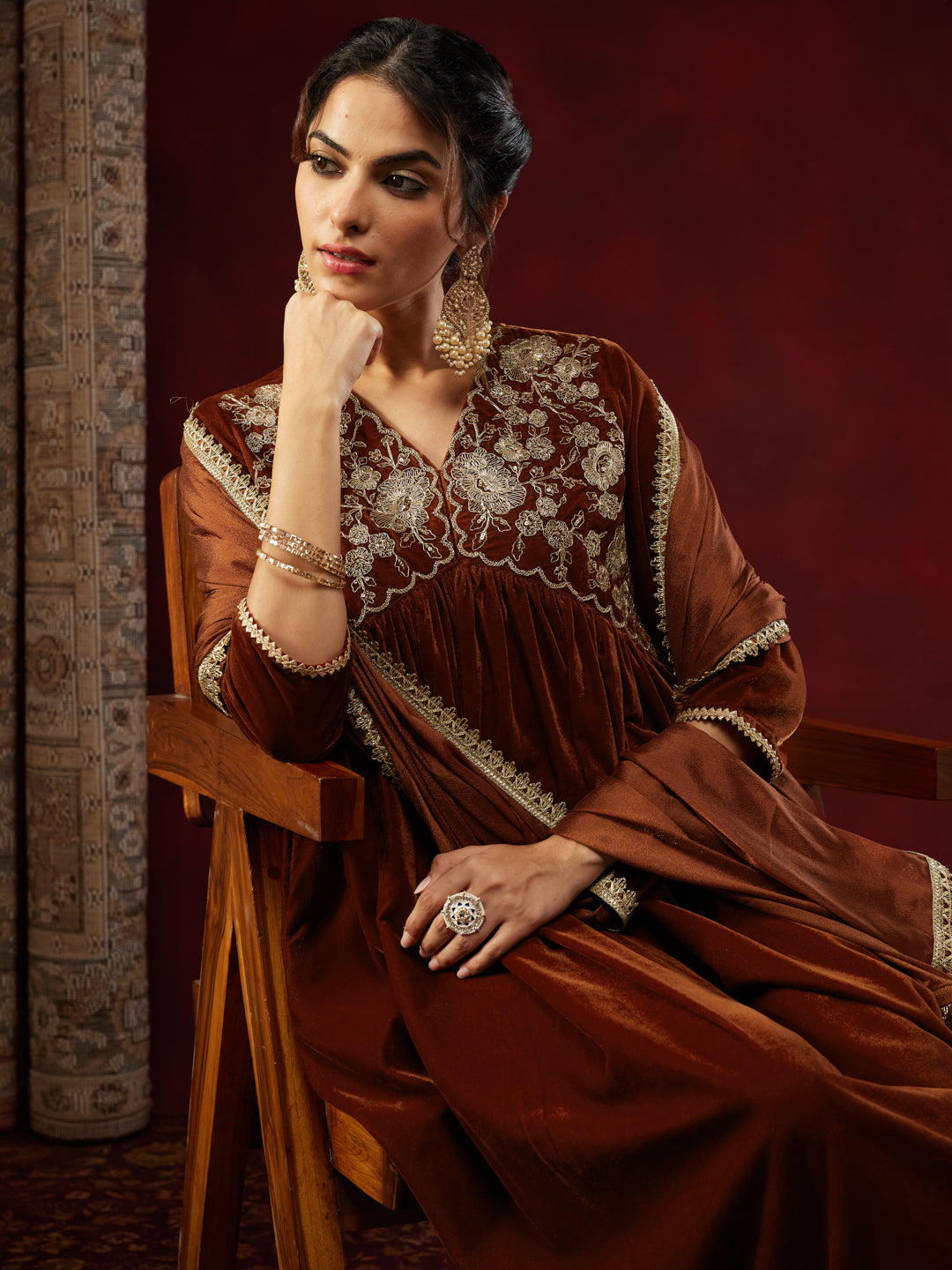 Janasya Women's Brown Velvet Zari Embroidered A-line Kurta Set