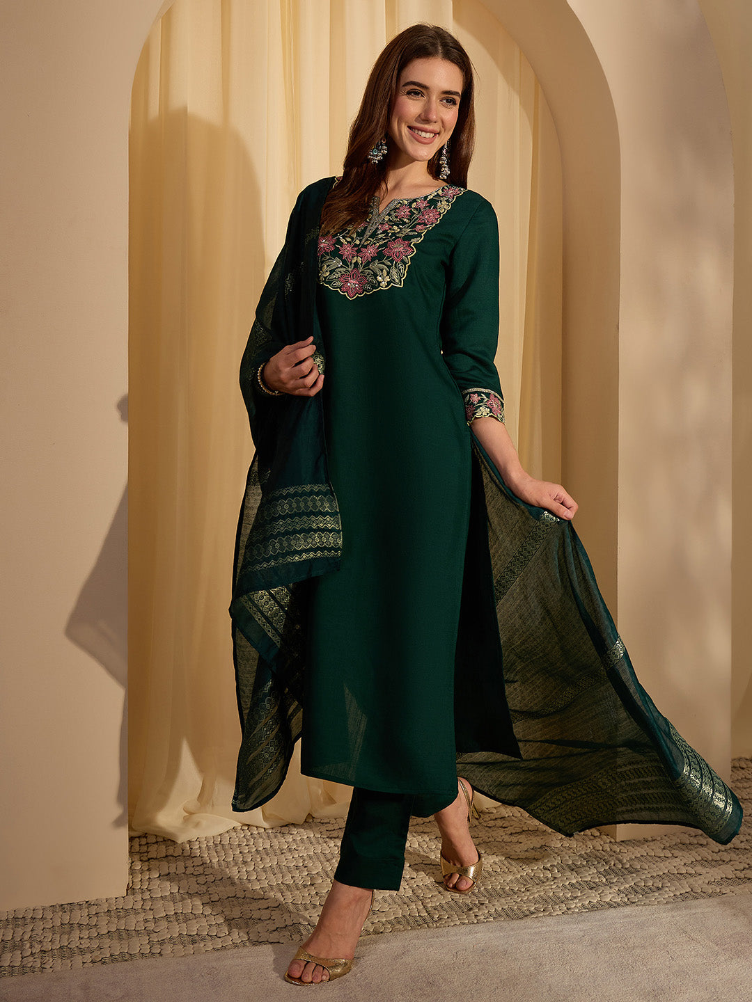 Janasya Women's Bottle Green Silk Blend Yoke Embroidered Straight Kurta Set with Jacquard Dupatta