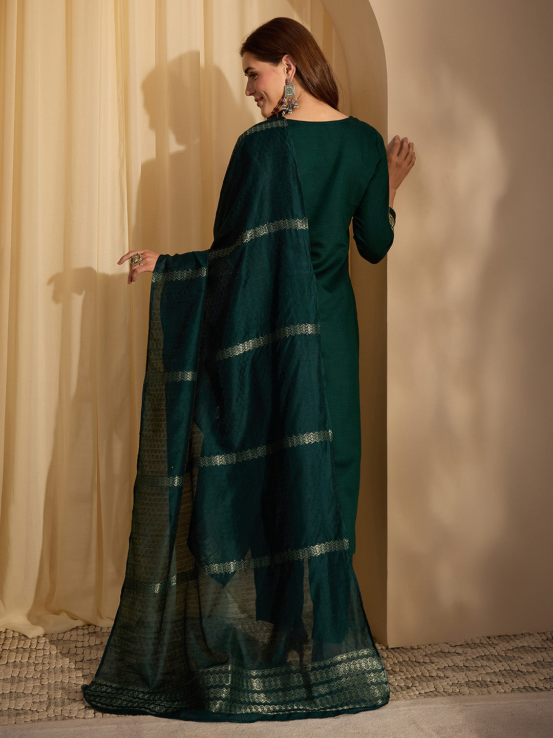 Janasya Women's Bottle Green Silk Blend Yoke Embroidered Straight Kurta Set with Jacquard Dupatta