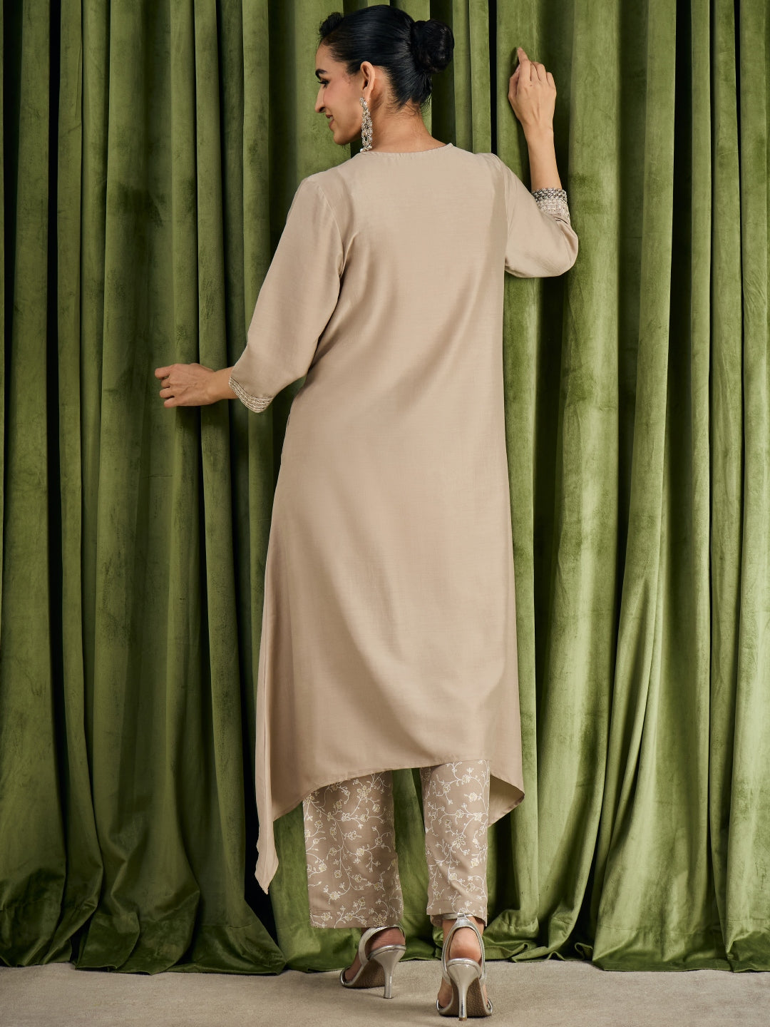 Janasya Women's Beige Muslin Yoke Embroidered A-Line Kurta Pant Set